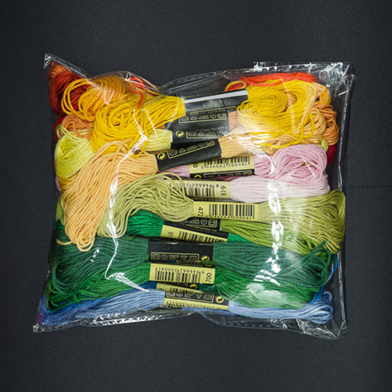 Embroidery Yarns - C 24/100/50 Çok Renkli Çapraz İplikler